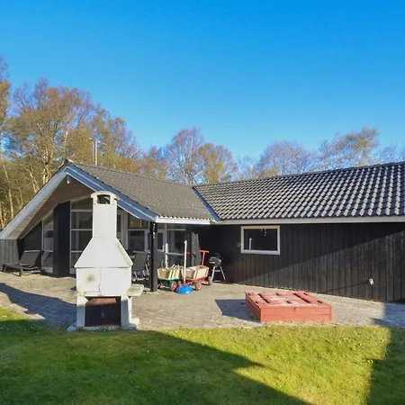 Amazing In Vaeggerlose With Kitchen Ferienhaus *
